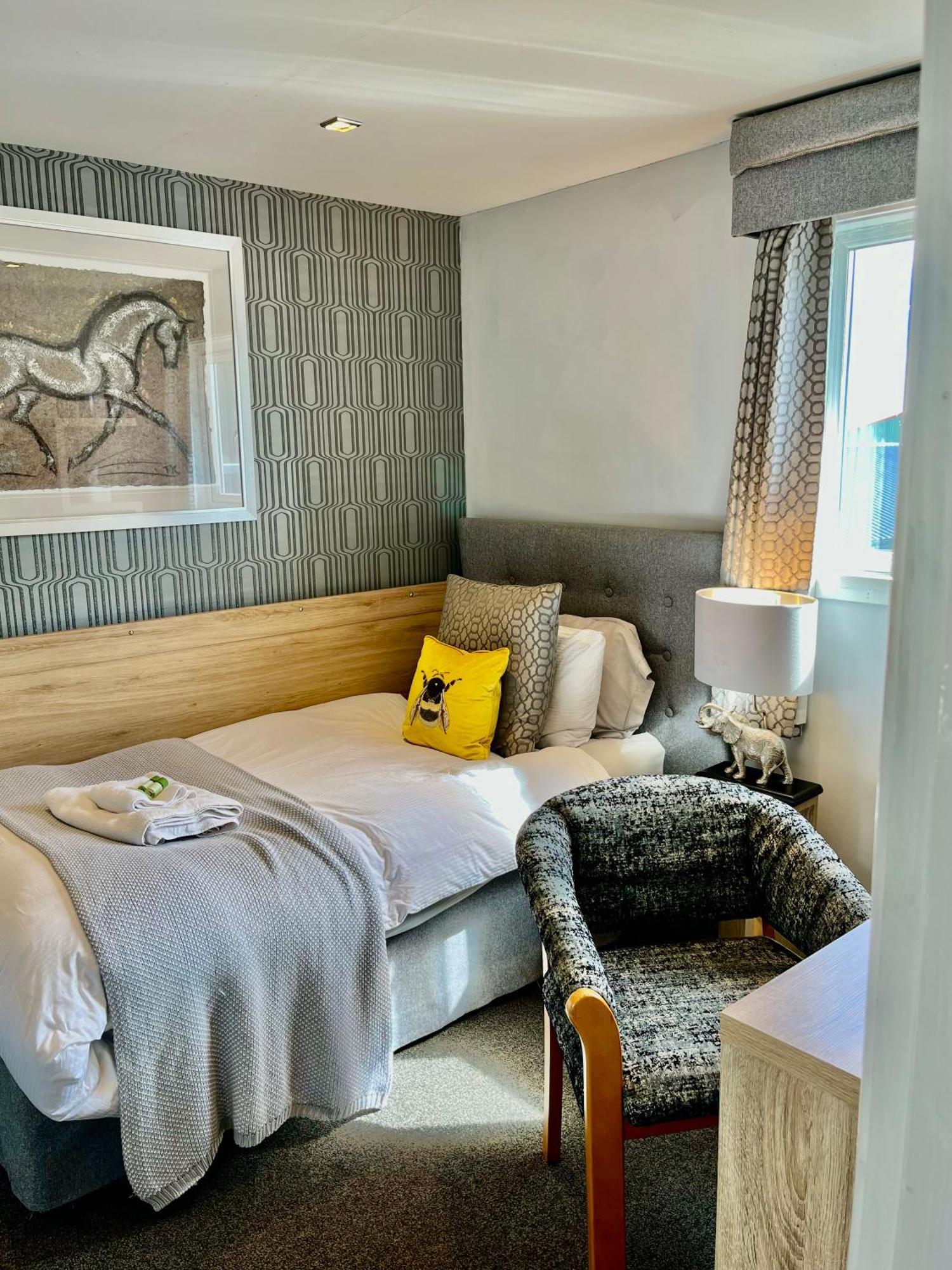 Scottish Equi B&B Lanark Extérieur photo